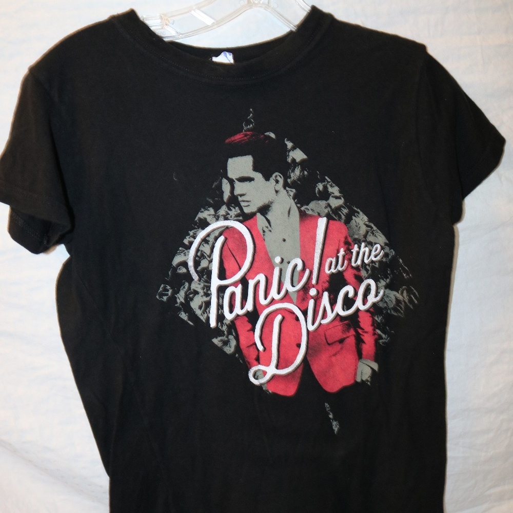 Panic! At the Disco Vintage Black Band Concert Tee Shirt Medium